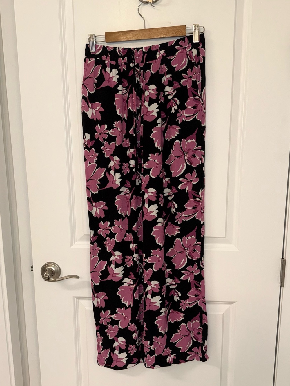 Vince Camuto Floral Wide Leg Pants XS Black Pink Pull-On - Picture 5 of 9